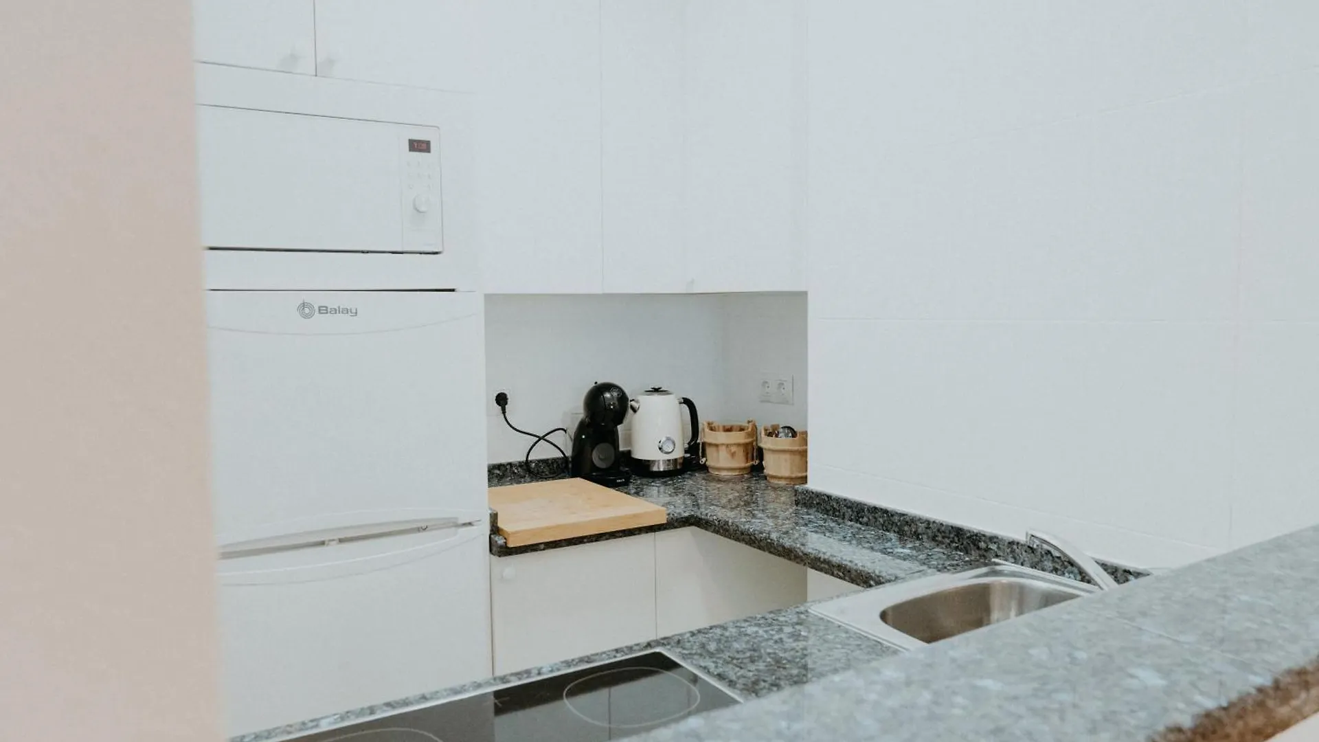 公寓 Apartamento Hermi 托罗克斯科斯塔 西班牙